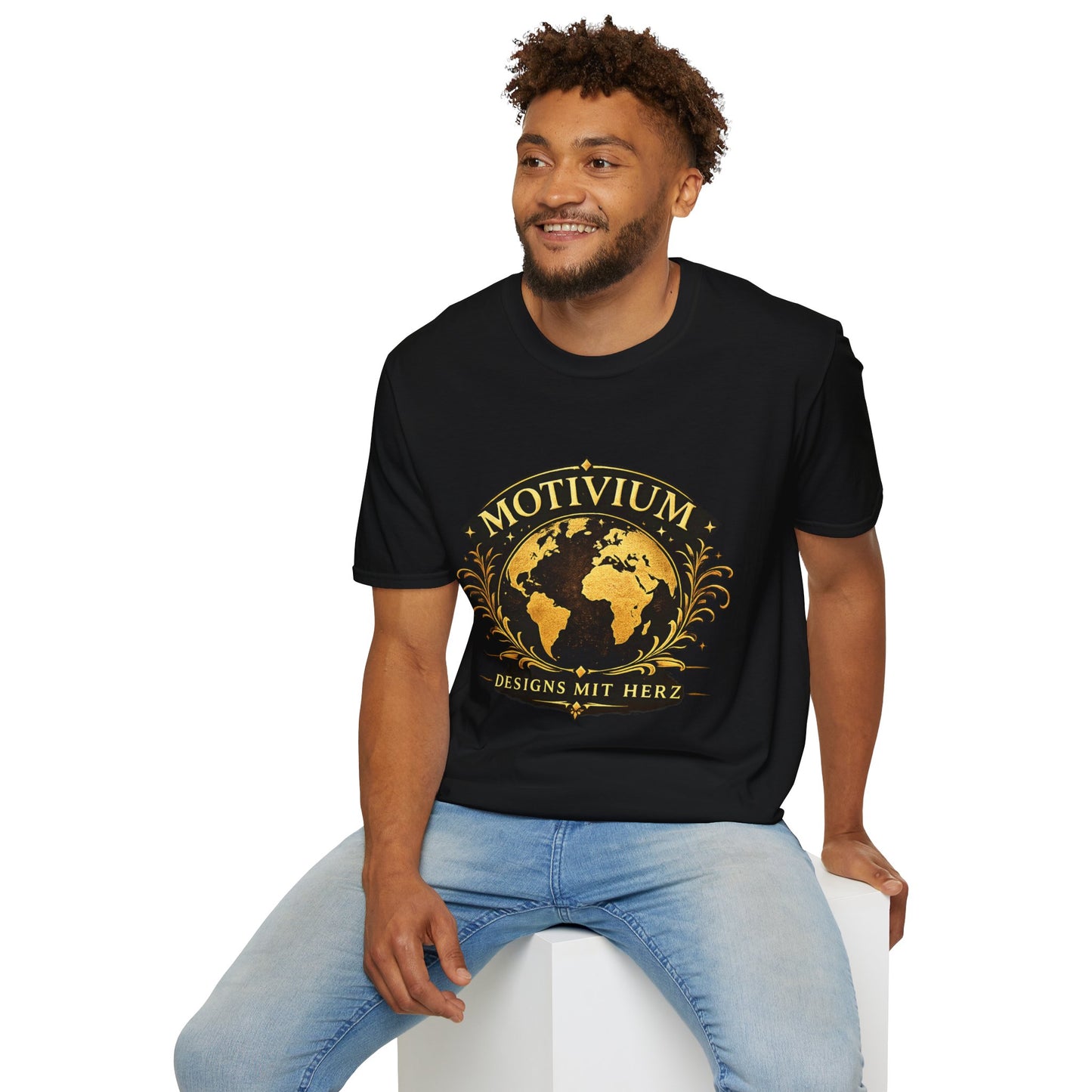 Motivium World Edition – Premium T-Shirt | Designs mit Herz