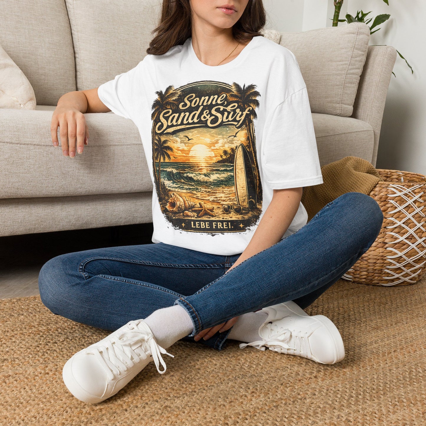 🌴 Sonne, Sand & Surf T-Shirt – Lebe Frei | Vintage Beach Lifestyle Design