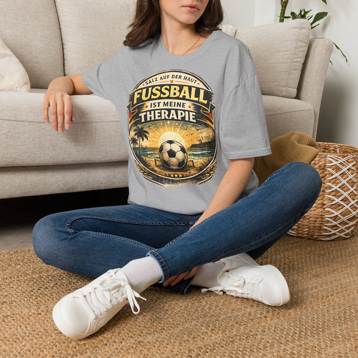 Fußball ist meine Therapie Shirt | Vintage Fußball Sommer Beach Lifestyle T-Shirt