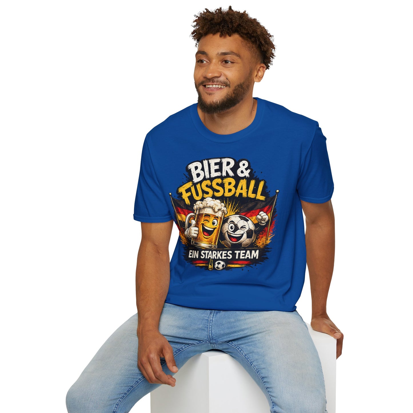 Bier & Fußball – Ein starkes Team | Deutschland Fan T-Shirt | Lustiges Fußball & Bier Design