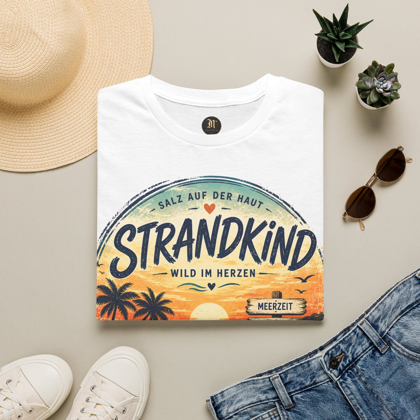 Strandkind T-Shirt – Salz auf der Haut, Wild im Herzen | Sommer & Meer Motiv