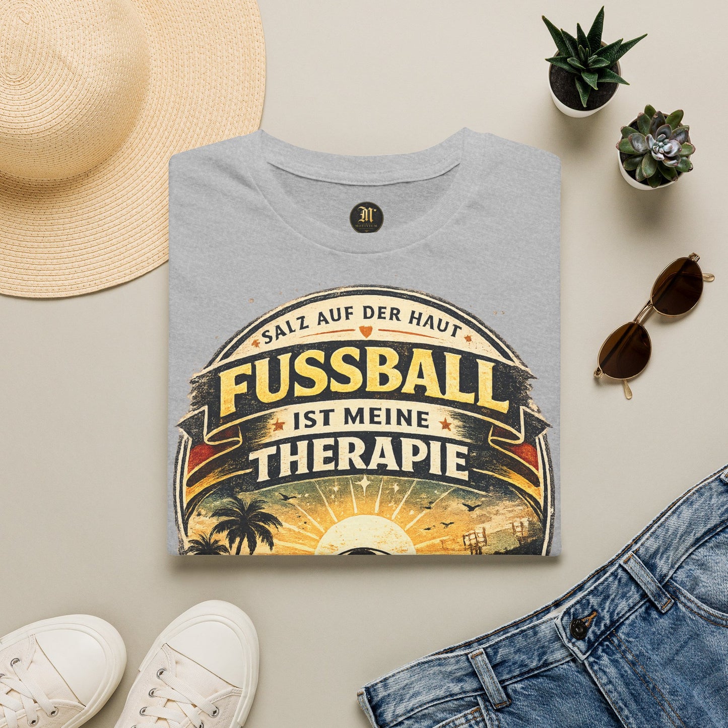Fußball ist meine Therapie Shirt | Vintage Fußball Sommer Beach Lifestyle T-Shirt