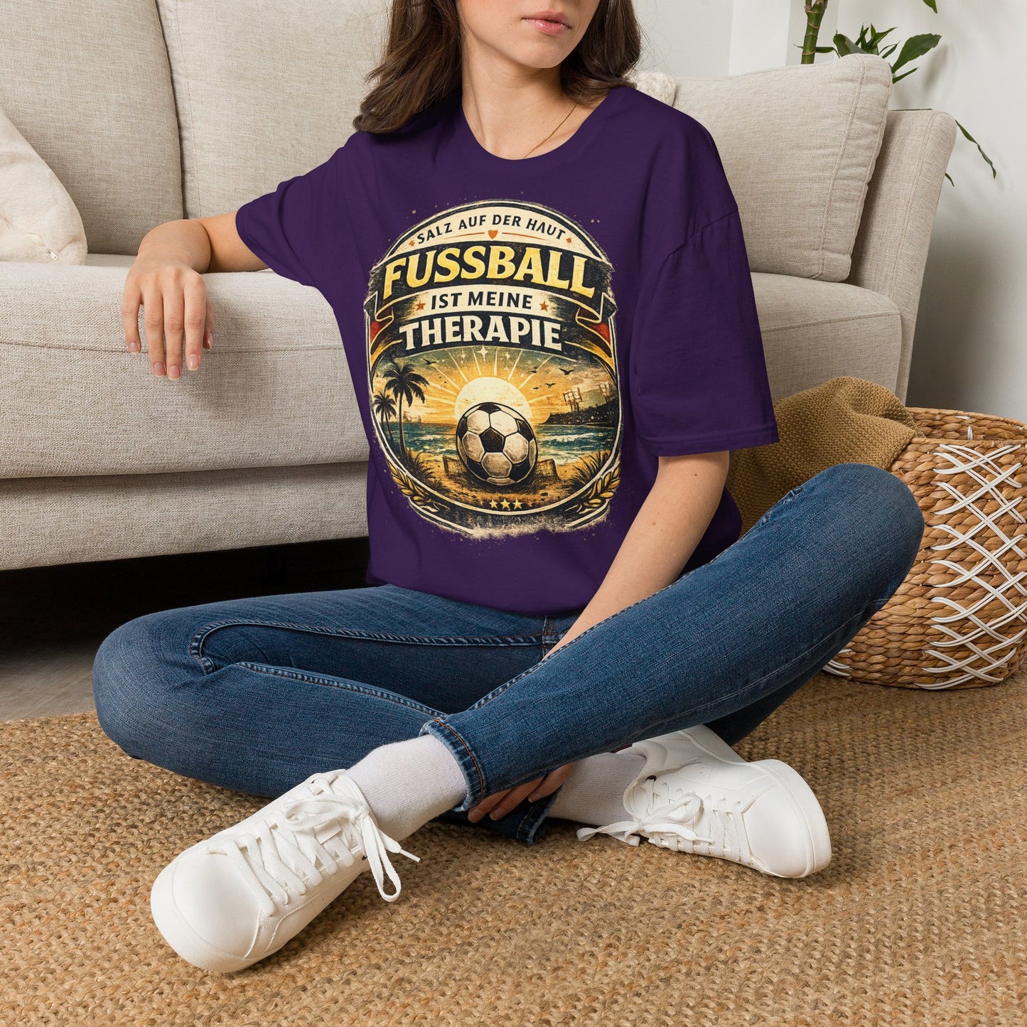 Fußball ist meine Therapie Shirt | Vintage Fußball Sommer Beach Lifestyle T-Shirt