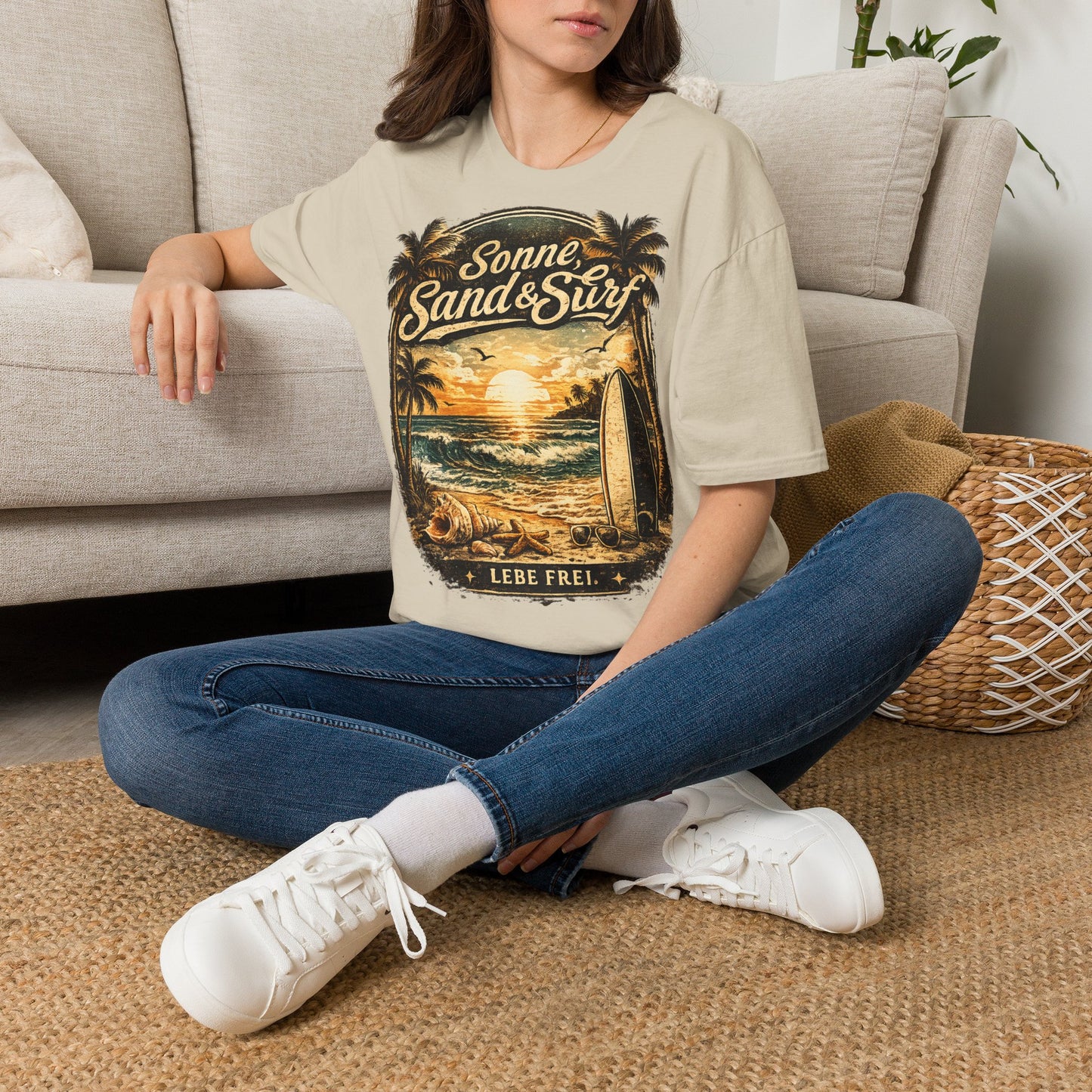 🌴 Sonne, Sand & Surf T-Shirt – Lebe Frei | Vintage Beach Lifestyle Design
