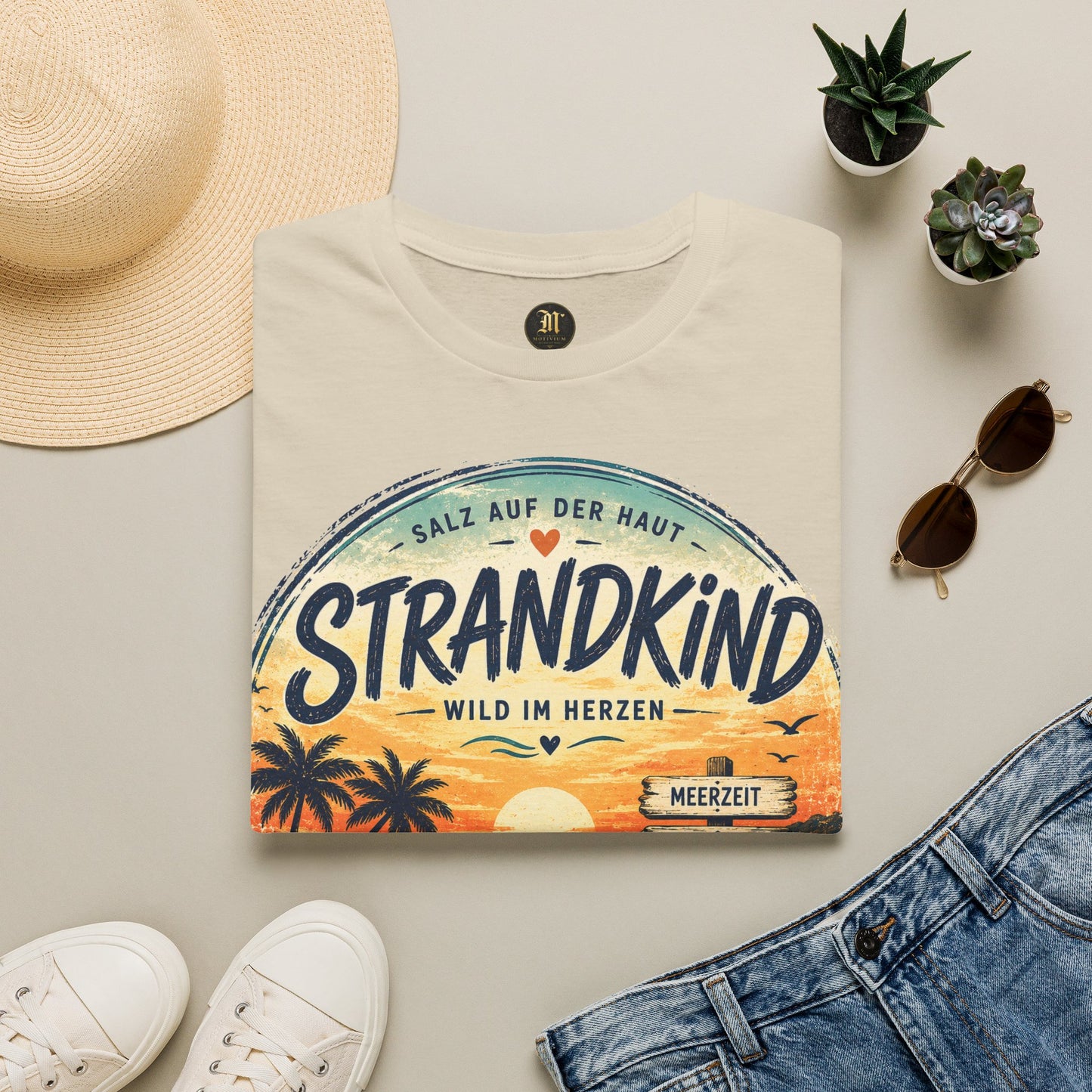 Strandkind T-Shirt – Salz auf der Haut, Wild im Herzen | Sommer & Meer Motiv