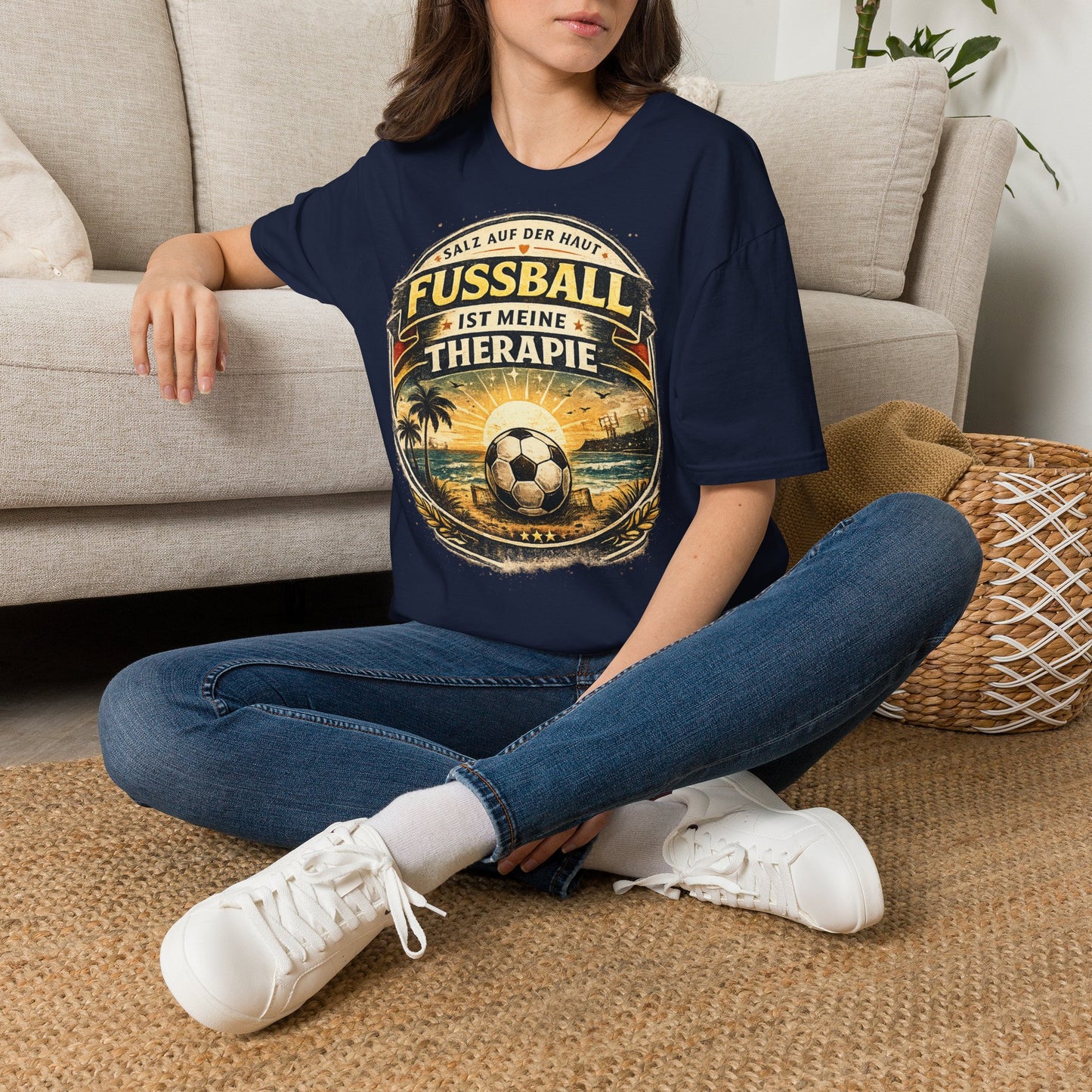 Fußball ist meine Therapie Shirt | Vintage Fußball Sommer Beach Lifestyle T-Shirt